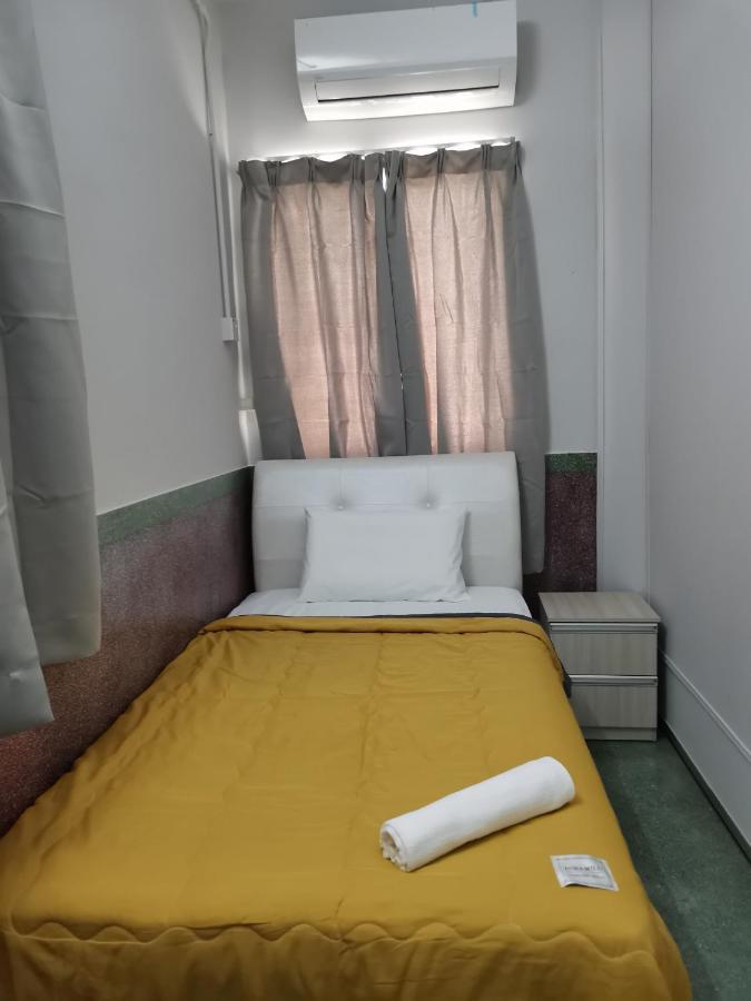 G Fortune Guest House Victoria Green Джорджтаун Экстерьер фото