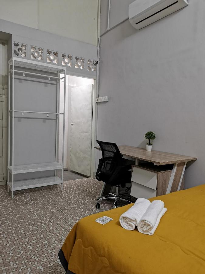 G Fortune Guest House Victoria Green Джорджтаун Экстерьер фото