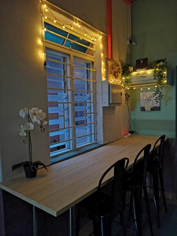 G Fortune Guest House Victoria Green Джорджтаун Экстерьер фото